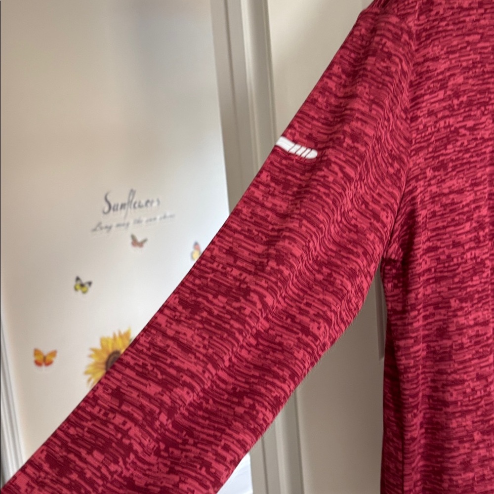 BCG Maroon Running Top - Picture 2 of 4